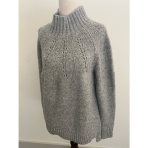 Banana Republic gray sweater